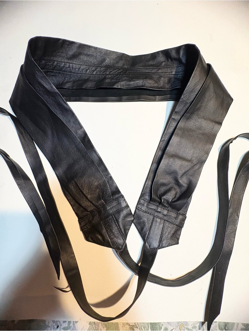 G.I.L.I . black leather obi-style wrap belt - Picture 1 of 14